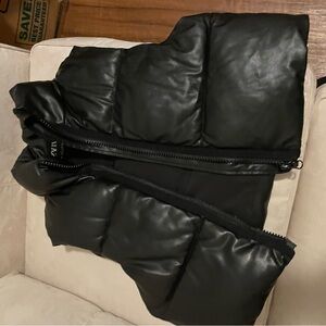 Zara Sleek Black Quilted Vest!